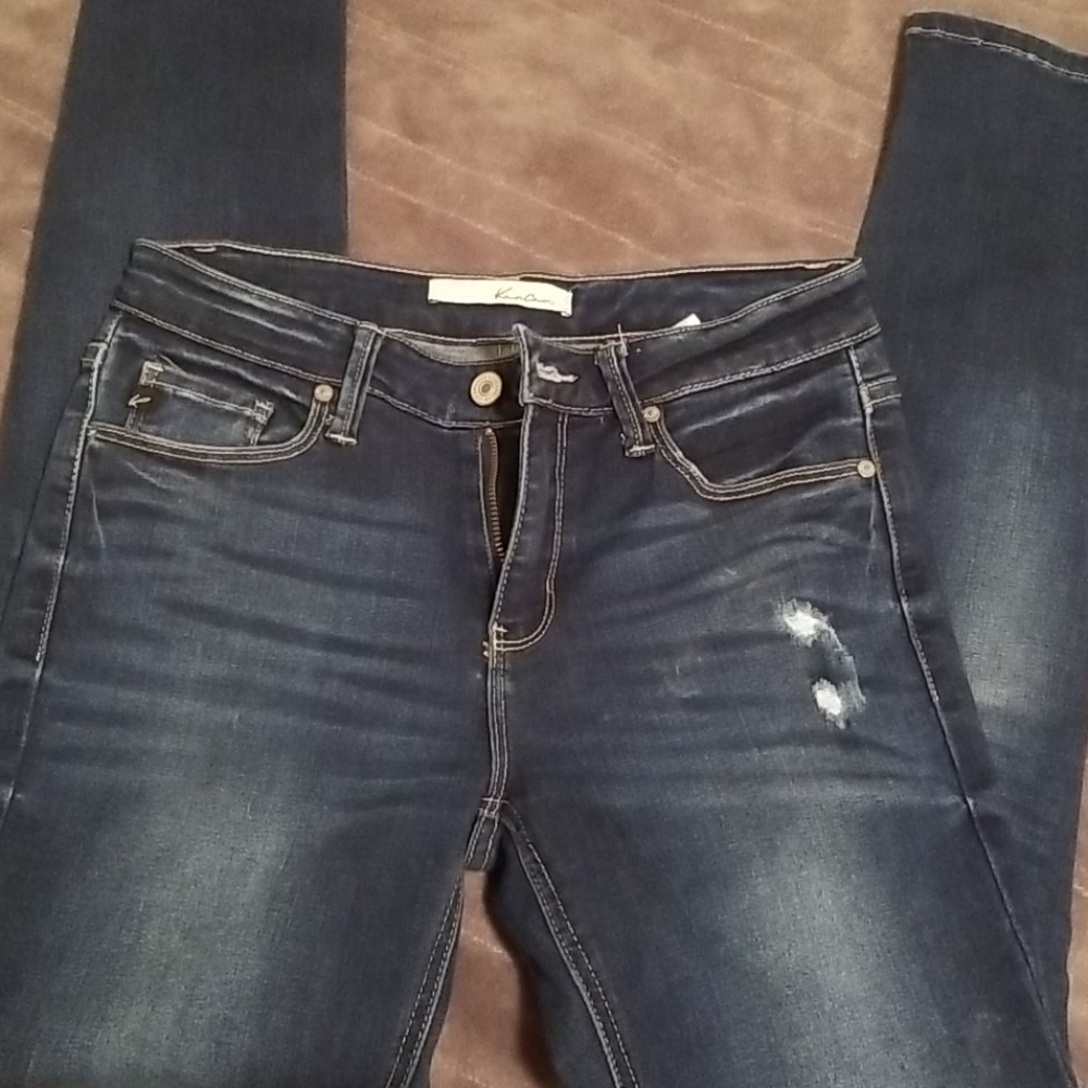 KanCan skinny jeans size 7/27